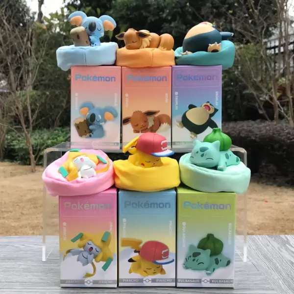 Pokemon Dreamy Stars Sleeping Collectible Figurine
